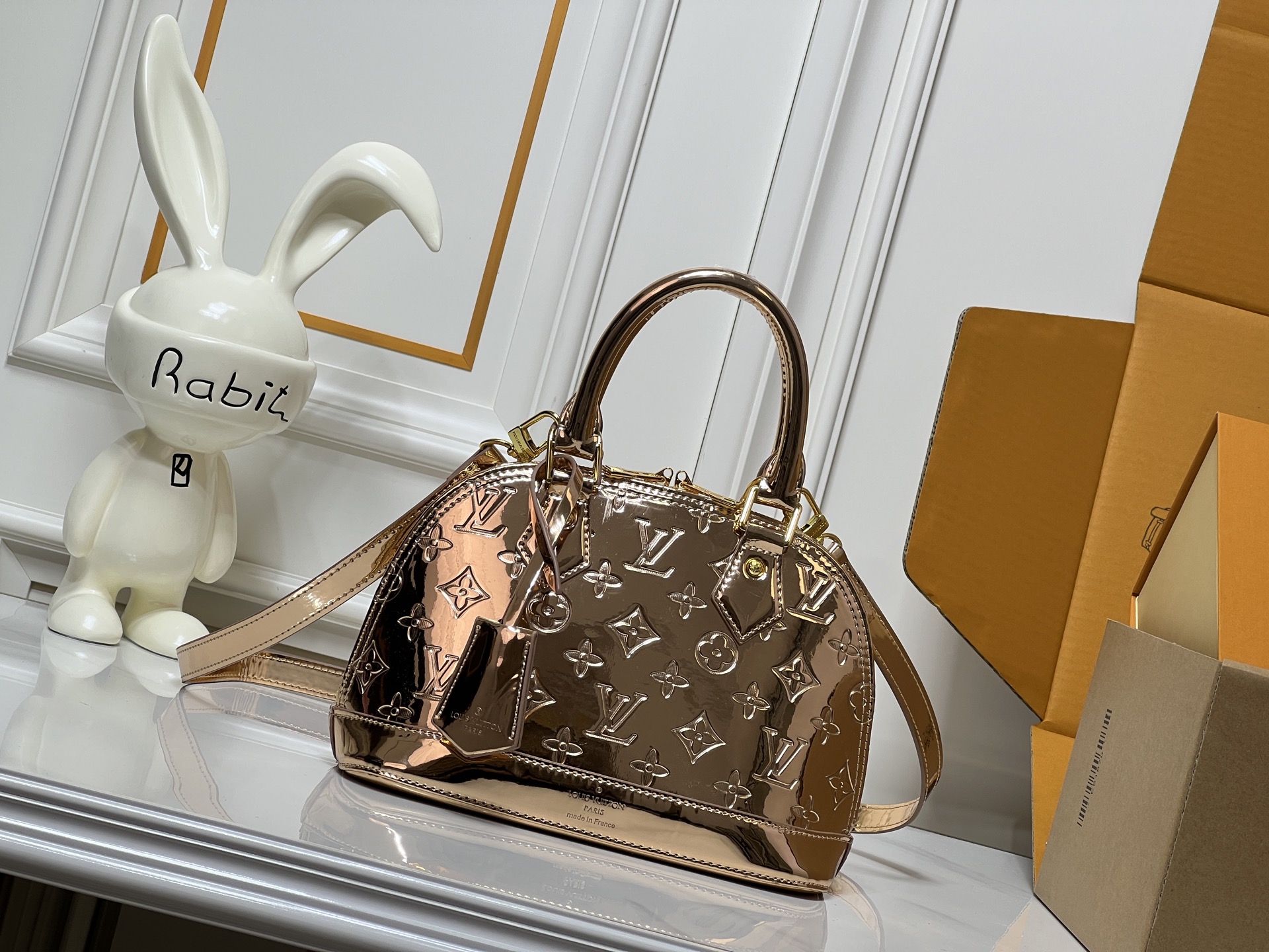 Louis Vuitton LV Classic Bucket Bag Premium Canvas Model 26284 Embossed Logo Special Occasion Luxury Accessory
